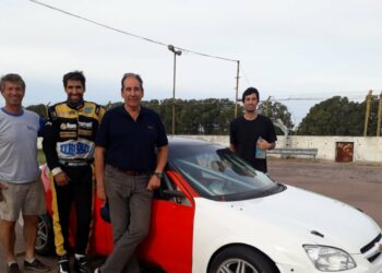 TN C-2: Fernando Gomez Fredes vuelve a la categoría con el Corsa de Juanchi y Sergio Torres (Informe de La Nueva)