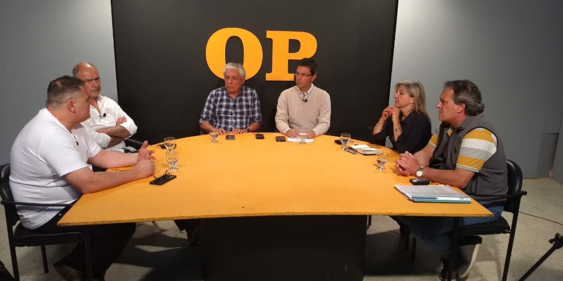 La Asociación de Turismo en la mesa de OPINIONES