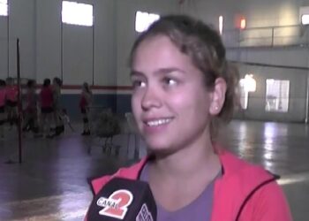 BUEN DEBUT DE AUTOMOTO EN LA ASOCIACIÓN BAHIENSE DE VOLEY (VIDEO ENTREVISTA)