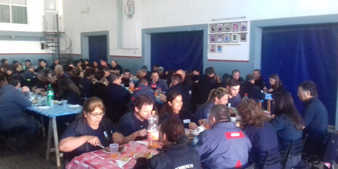 Capacitación a Bomberos Voluntarios sobre “sicología en la emergencia” (Videos)