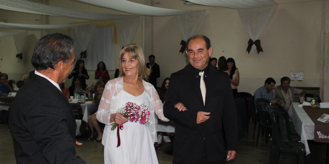 SE REALIZÓ CON ÉXITO “LA MILONGA DEL CASAMIENTO” (VIDEOS)