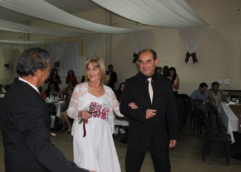 SE REALIZÓ CON ÉXITO “LA MILONGA DEL CASAMIENTO” (VIDEOS)