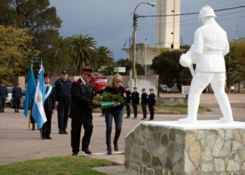 Emotivo acto para festejar el Día del Bombero Voluntario (fotos y video)