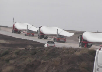 Con seis Aerogeneradores Parque Eólico “Tres Picos”  comenzará a generar en agosto próximo (VIDEO Y NOTAS)