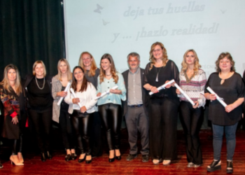 32 nuevos profesionales se graduaron en nuestro distrito (Fotos y listado de los egresados)