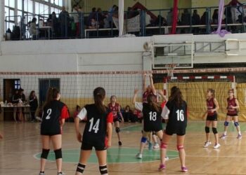 Automoto Voley tuvo un buen fin de semana ante Universitario y Villa Mitre (Videos)