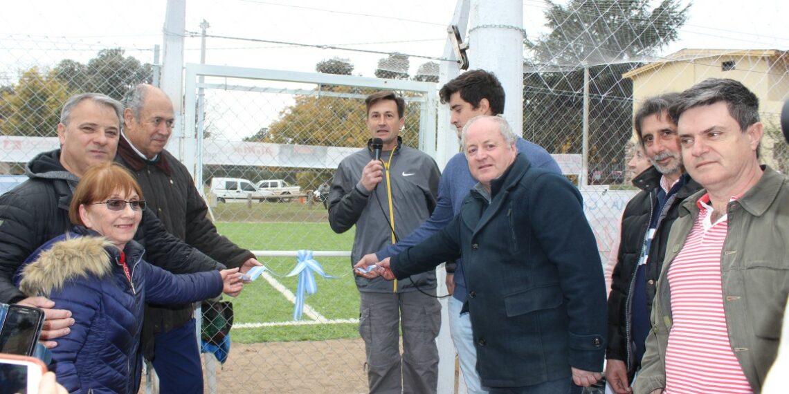 Quedó inaugurada la Cancha de Fútbol 5 en Villa Ventana (fotos y ampliaremos con videos y notas)