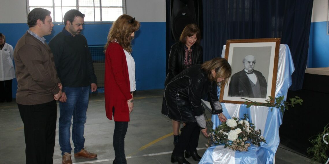 Emotivo acto por el Día del Maestro (todos los videos y notas)