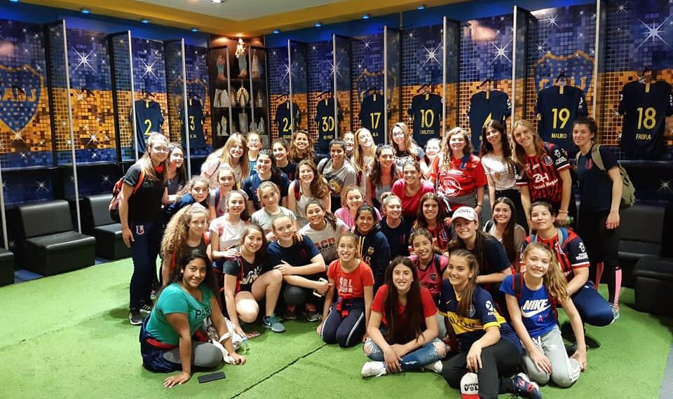 Importante actividad deportiva y turística de Automoto Voley en Buenos Aires (Nota)