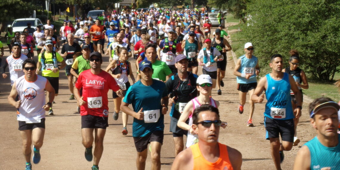 Exitosa carrera aventura y caminata solidaria en Villa Ventana (69 Fotos)