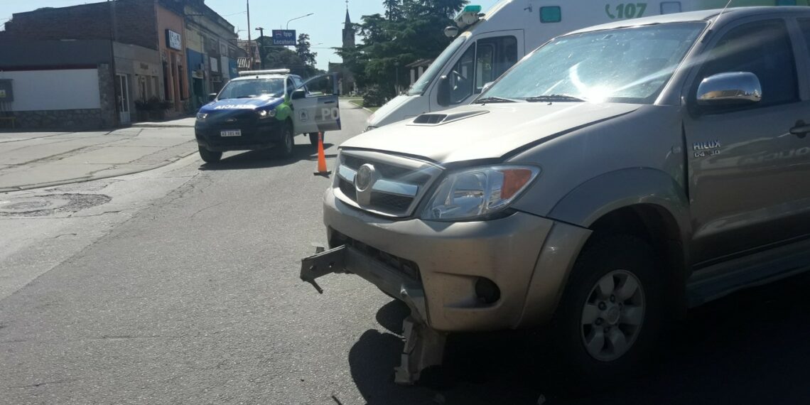 Choque en pleno centro de la ciudad (fotos y video)