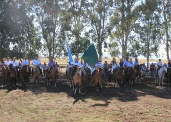 23 equipos participan del Aparte Campero en el predio de la rural (notas y videos)