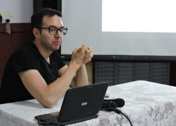 Se llevó a cabo la charla “Cómo Ernesto miró a Tornquist”