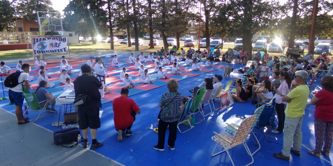 La Escuela de Taekwon-do de Tornquist realizó su cierre de actividades con una exhibición