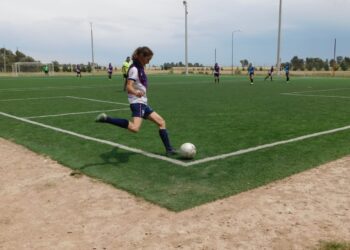 Con éxito se desarrolló el triangular de fútbol femenino (Nota)