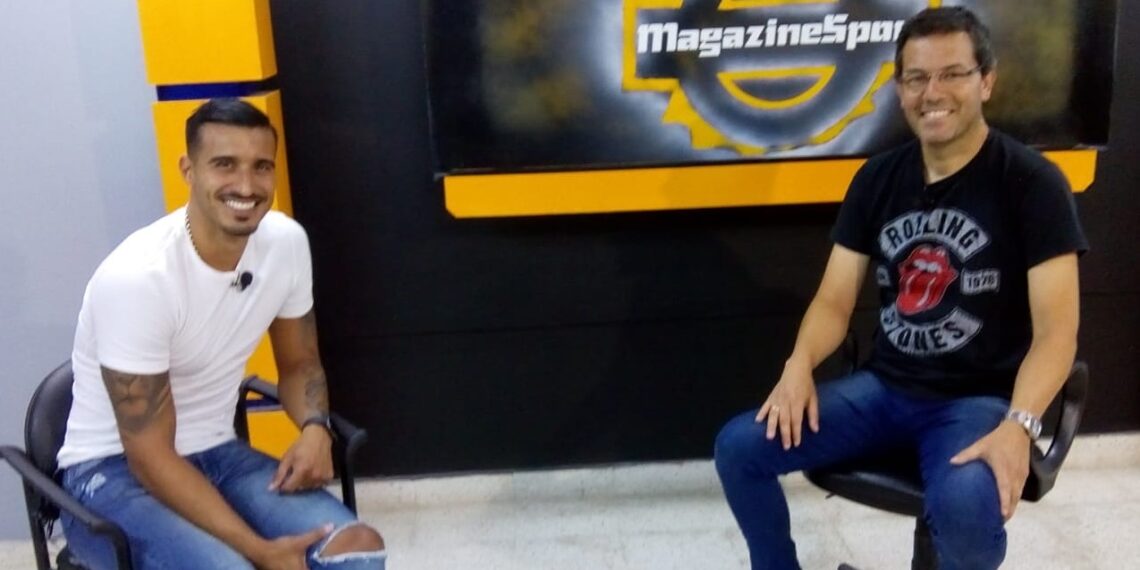 MAGAZINE SPORT y un mano a mano con Luis Vila (Programa)
