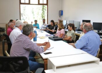 Reunión para evitar incendios a causa de los trenes