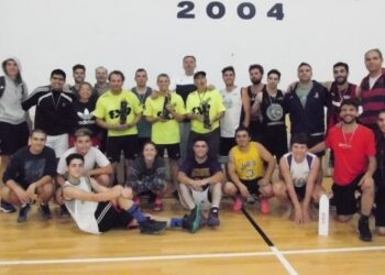 Se disputó el encuentro de básquet 3 vs 3