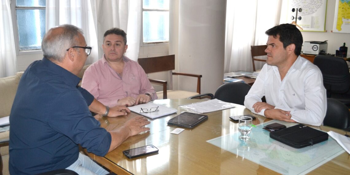 Amplia agenda de trabajo del intendente en La Plata