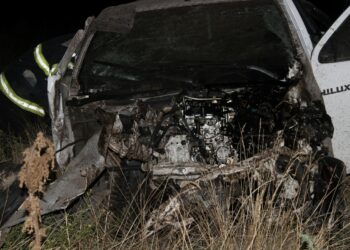 Chocó un tren y por fortuna lo puede contar (fotos y  video incorporado)
