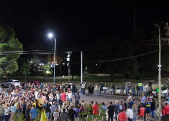 Vecinos de Tornquist marcharon por el uso medicinal del aceite de cannabis y la liberación de los concejales