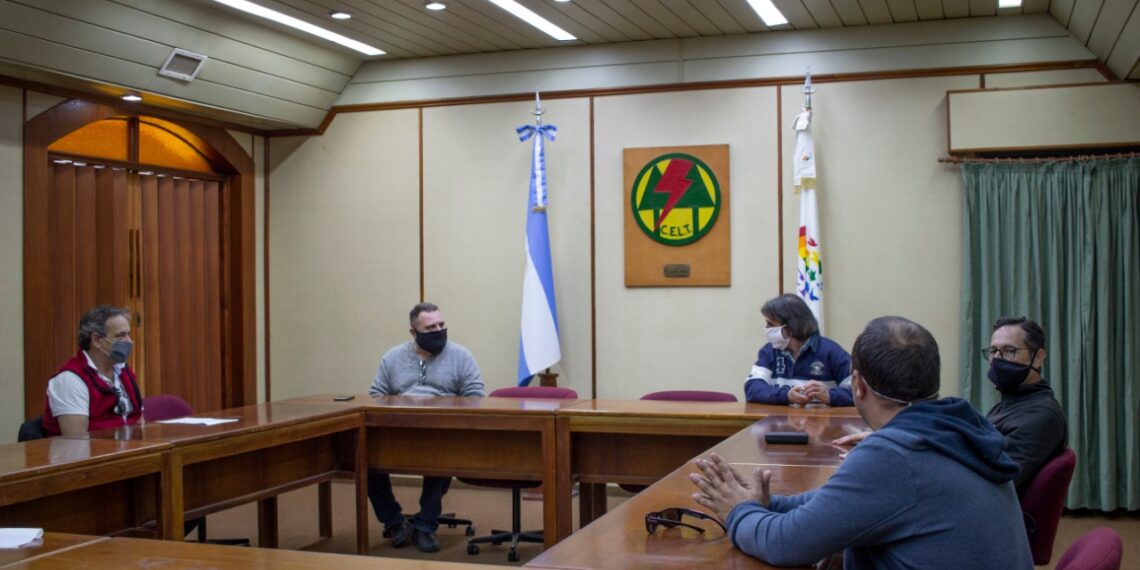 Autoridades de la CELT. se reunieron con entidades representantes de la actividad comercial y turística