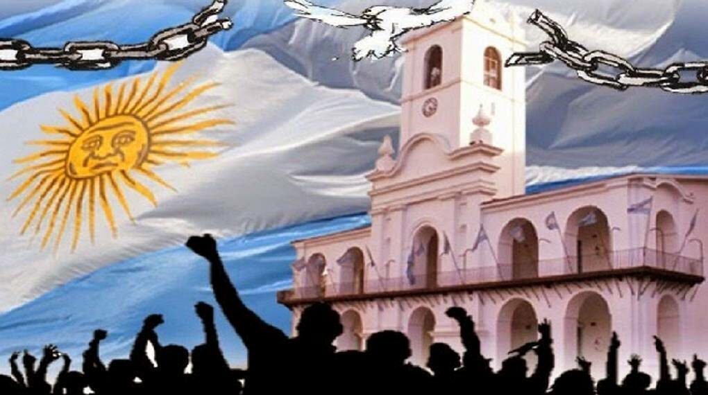 25 de Mayo: Saludo de las instituciones educativas del distrito (video)