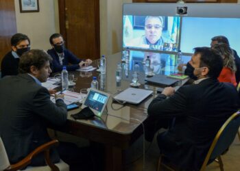 La Provincia presentó una línea de Leasing especial para municipios