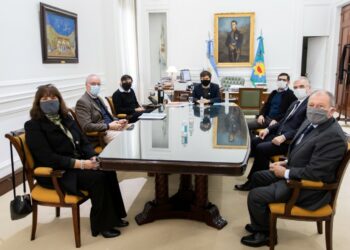 La Provincia presentó una propuesta de asistencia para el sistema sanatorial bonaerense