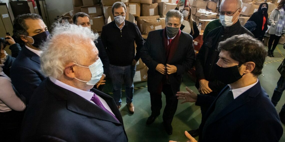 La Provincia entregó más de 200 respiradores a 44 municipios