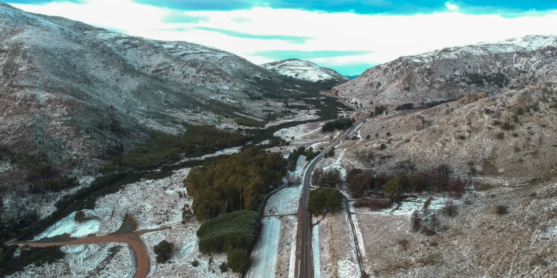 La nevada en la Comarca Serrana vista desde un drone