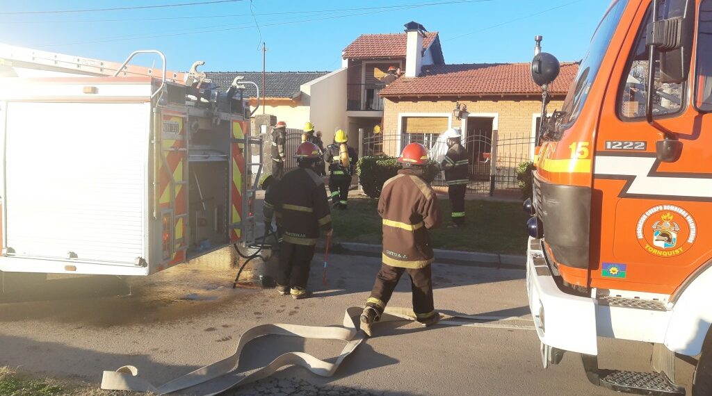 Principio de incendio en una vivienda de nuestra ciudad (fotos y video)