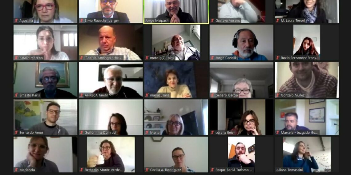 TURISMO PARTICIPÓ DEL CICLO DE CHARLAS CATUR