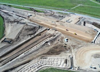 Avanza la construcción de la autopista entre Bahía Blanca y Tornquist