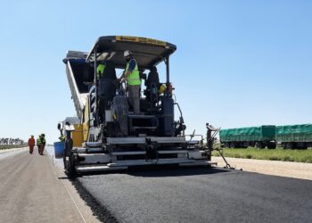 Iniciaron la pavimentación del tramo Bahía Blanca – Tornquist de la RN 33