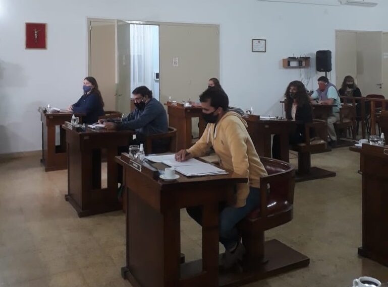 Informe y alocuciones de la última sesión ordinaria del HCD