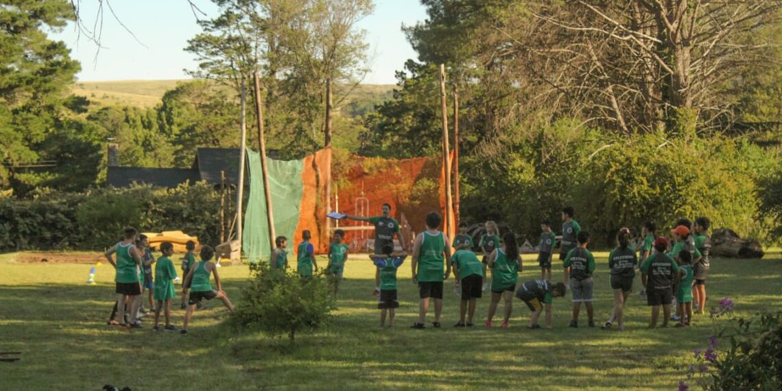Se realizó el “Torneo Integración” en la pista de atletismo de Villa Ventana