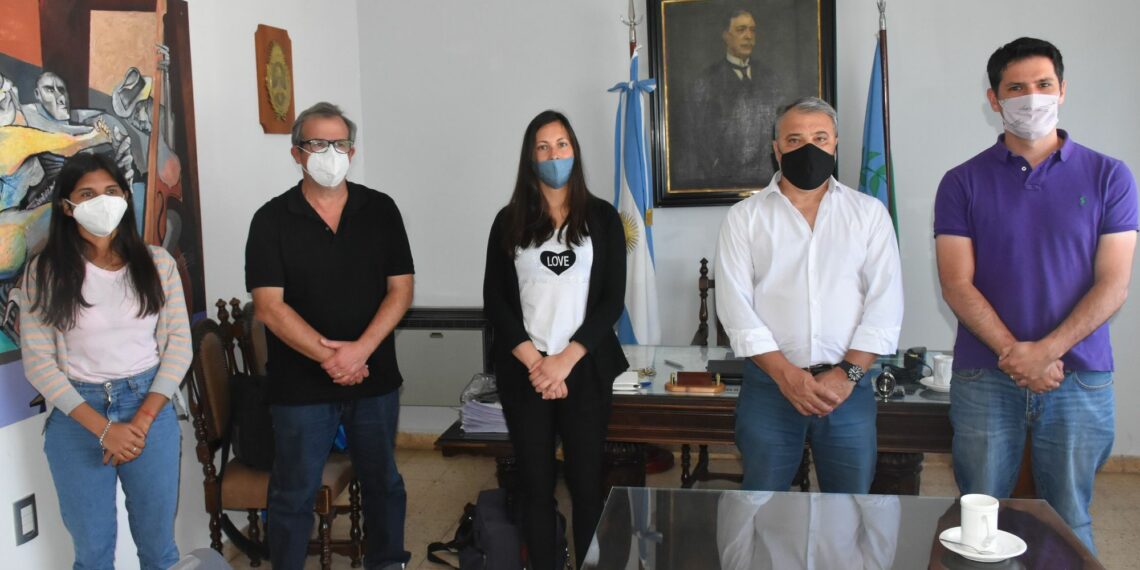 Técnicos del Ministerio de Medio Ambiente visitaron el distrito para avanzar con el proyecto de erradicación de basureros a cielo abierto (fotos, videos y notas)