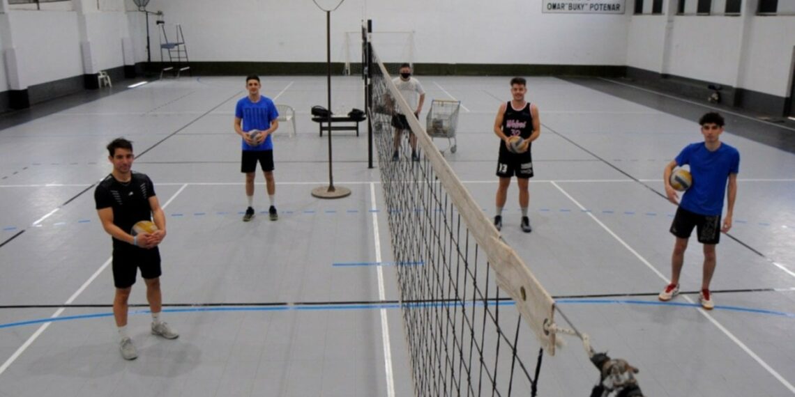 Juan Piedrabuena jugará con Liniers (B.B.) la Liga Nacional A2 de Voley