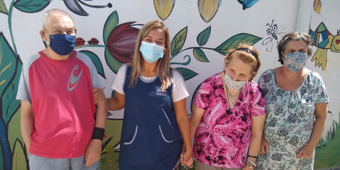 Centro de Día y Hogar de Noche: Los concurrentes contaron su expriencia con la pintura