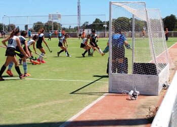 El “Seven de Hockey Mixto” se vive a pleno en el Club Unión