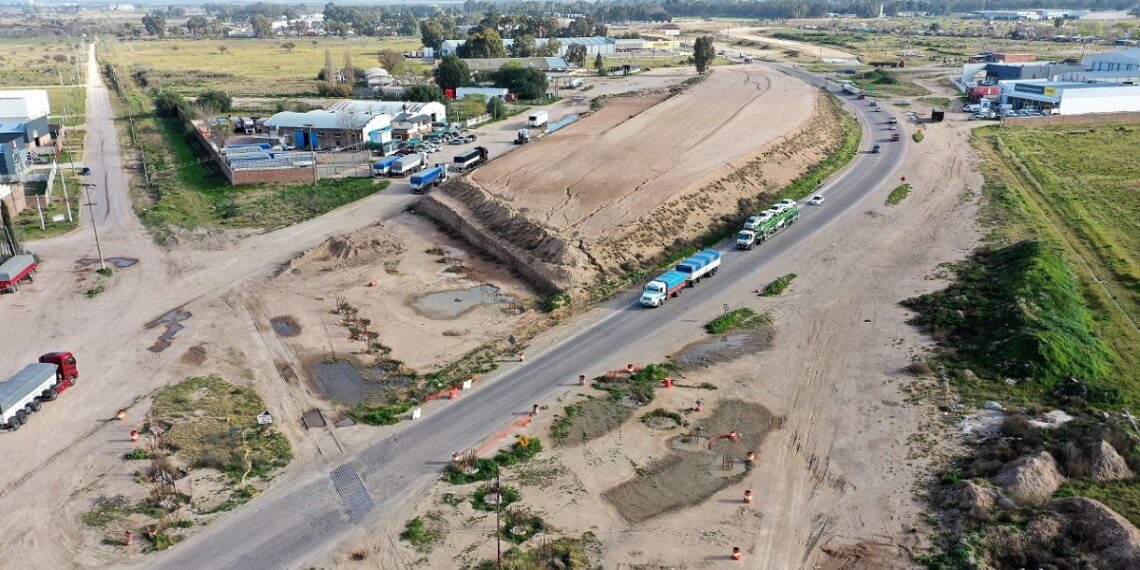 Retoman las obras en el cruce de “El Cholo”