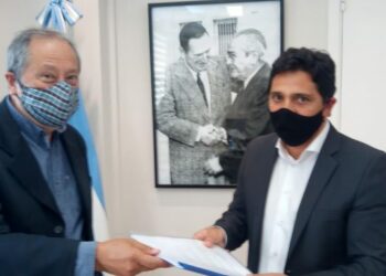 CANOLIK: “Queremos recuperar un derecho irrenunciable de acceso al transporte público del tren de pasajeros”