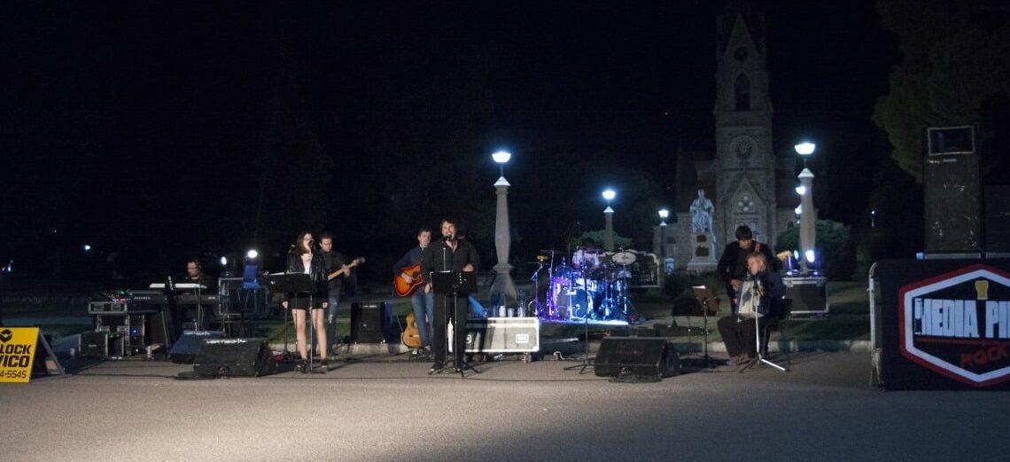 Exitoso recital de Media Pinta Rock en la ciudad de Tornquist (Videos)