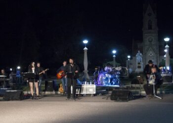 Exitoso recital de Media Pinta Rock en la ciudad de Tornquist (Videos)