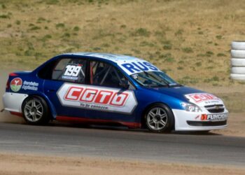 TN C-2: “Juanchi” Torres sorprendió a todos y fue el mejor piloto de la región (Informe de La Nueva)