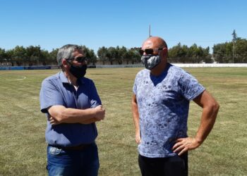 Artola y Pettinari confirmaron el regreso oficial del fútbol para abril de este año