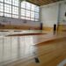 El piso del Gimnasio Municipal se encuentra en muy mal estado