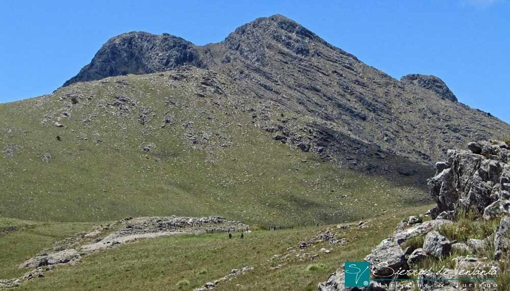 Un hombre perdió la vida esta tarde realizando el ascenso al Cerro Tres Picos