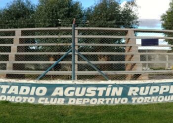 La nueva tribuna de Automoto va tomando forma